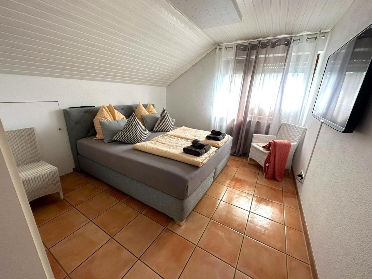 Ferienwohnung Mit Seeblick Und Dachterrasse In Ueberlingen ภายนอก รูปภาพ